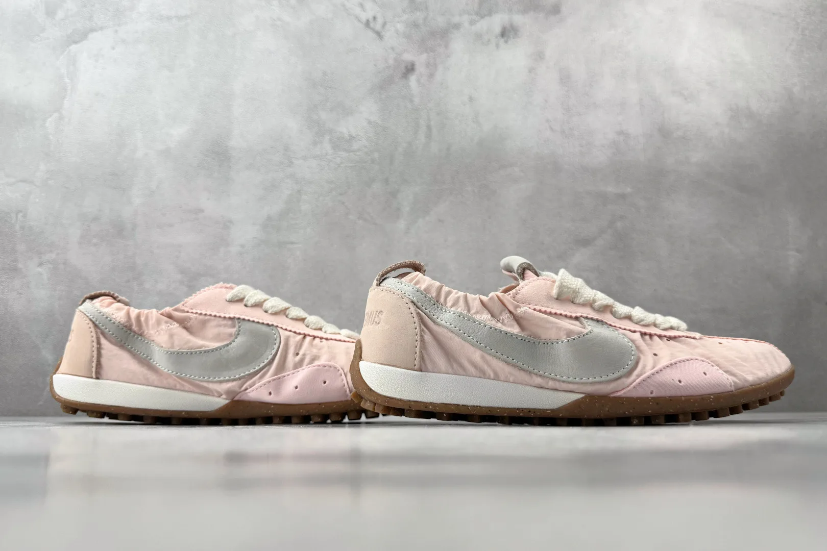 Nike Moon Shoe x Jacquemus (Aluminium Pink ) — 보기 6
