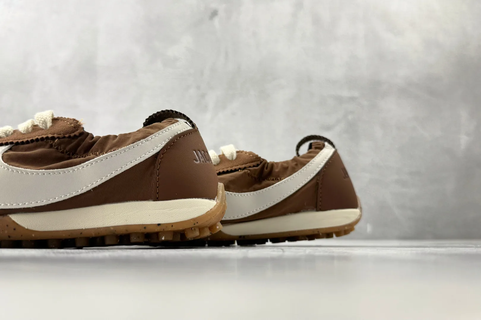 Nike Moon Shoe x Jacquemus (Fauna Brown and Cashmere) — 图 8