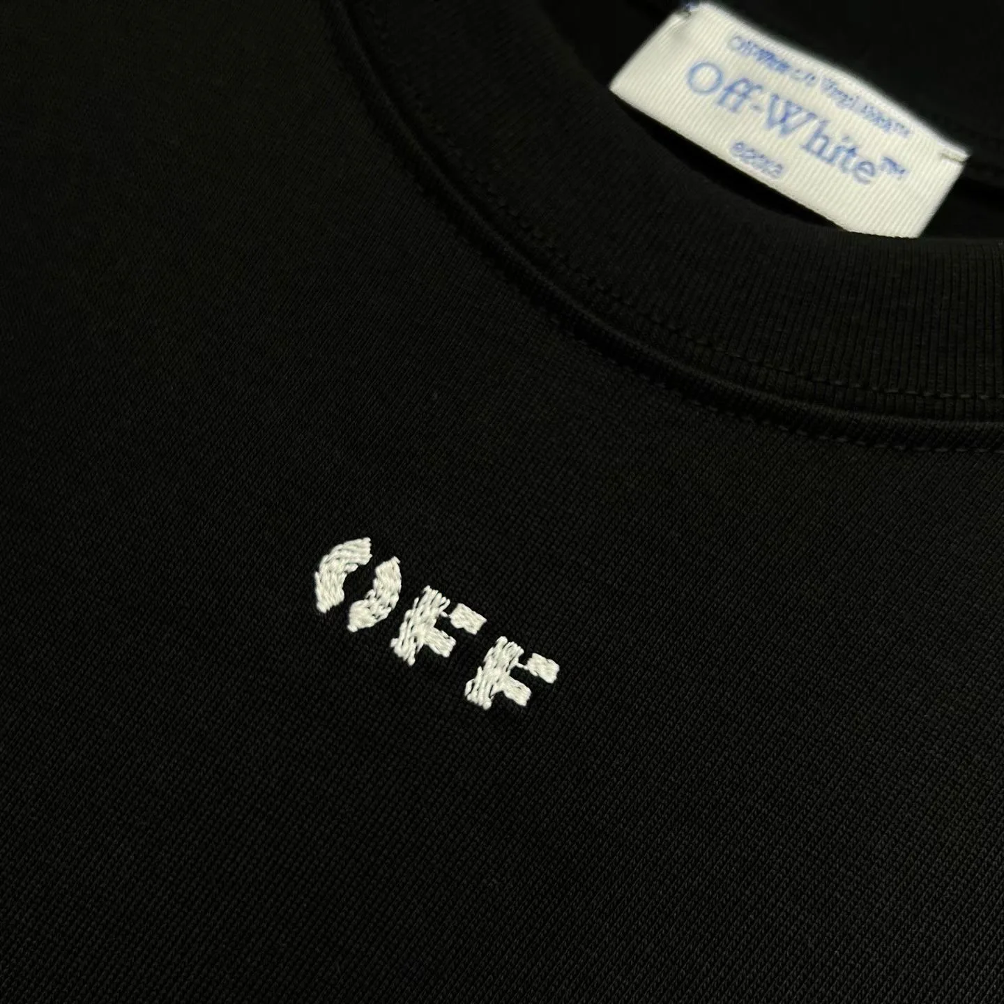 Off-White Black Diagonal T Shirt — 보기 4