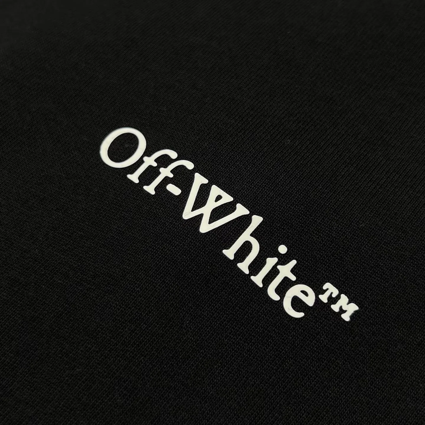 Off-White Double Cross Bones Arrow T Shirt — ビュー 3
