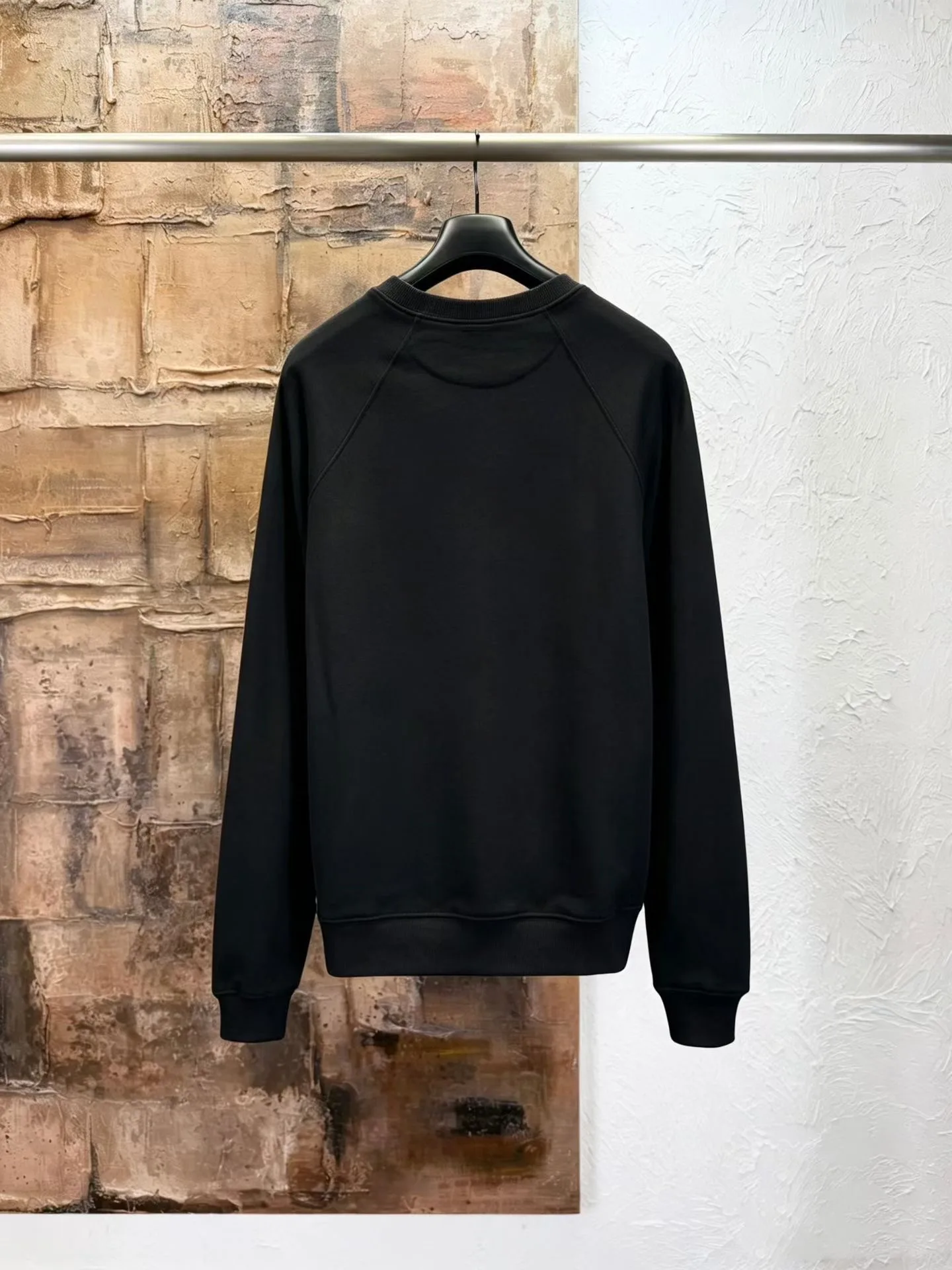 Prada Cotton Crew-neck Sweatshirt (Black) — ビュー 2