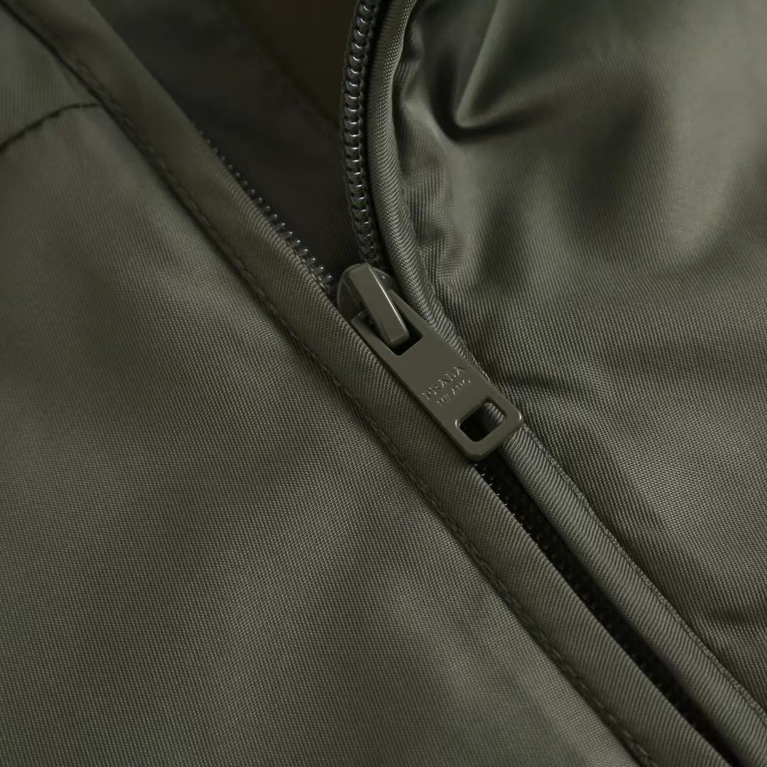 Prada Cotton Fleece Zipper Jacket with Re-Nylon Details (Green) — ビュー 8
