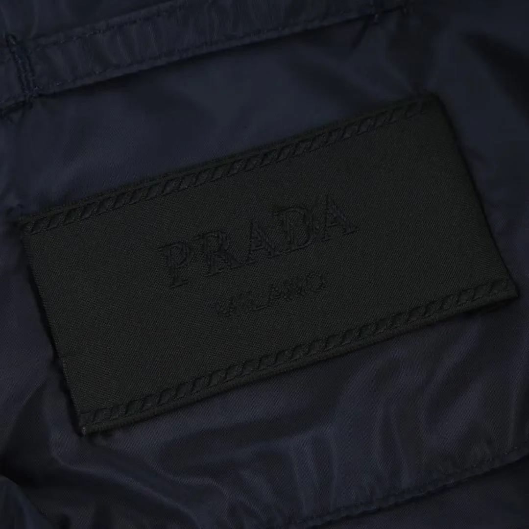 Prada Re-Nylon Shell Jacket (Navy) — ビュー 2