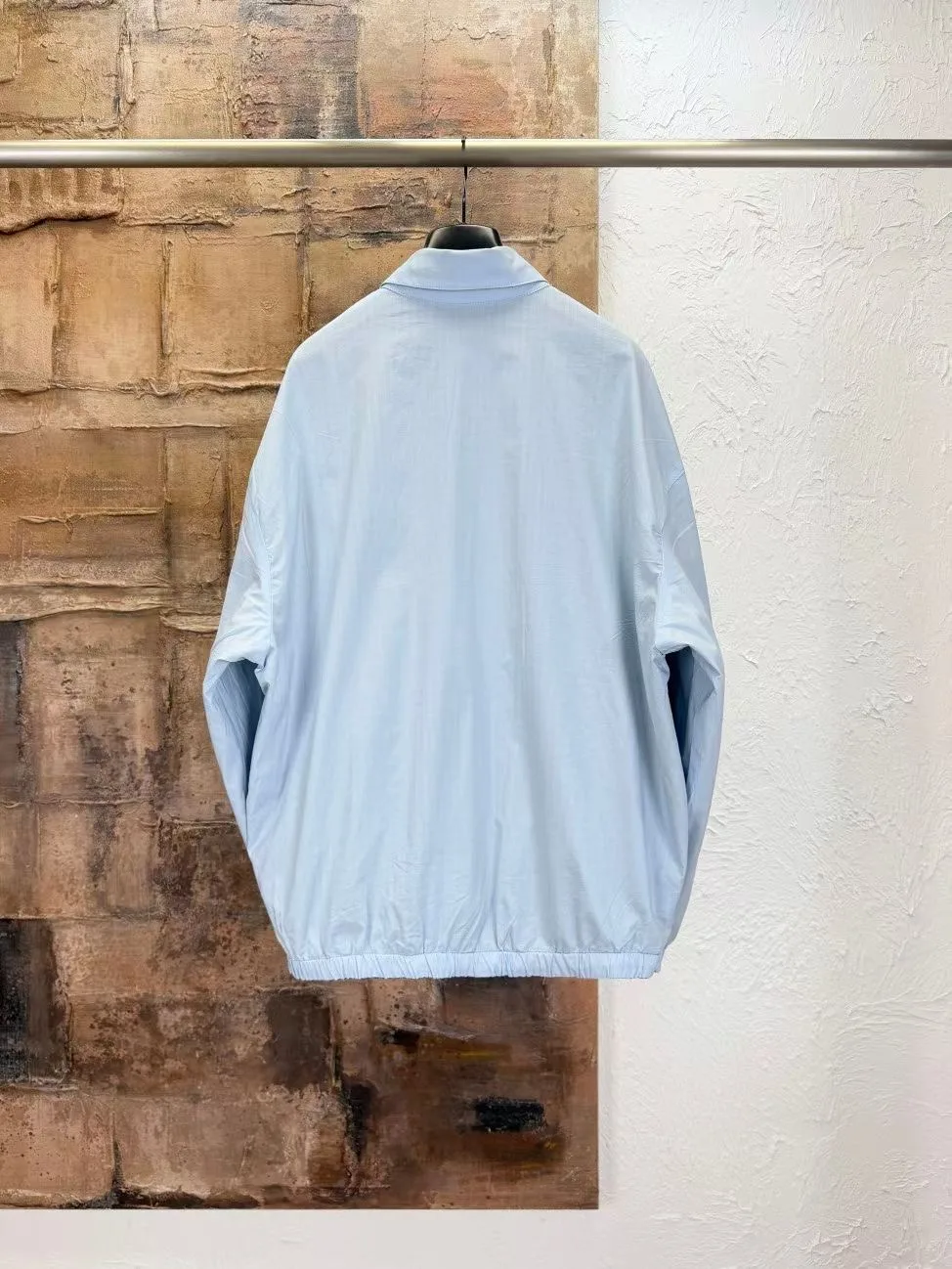Prada Reversible Light Blue Jacket with Check Pattern — 图 2