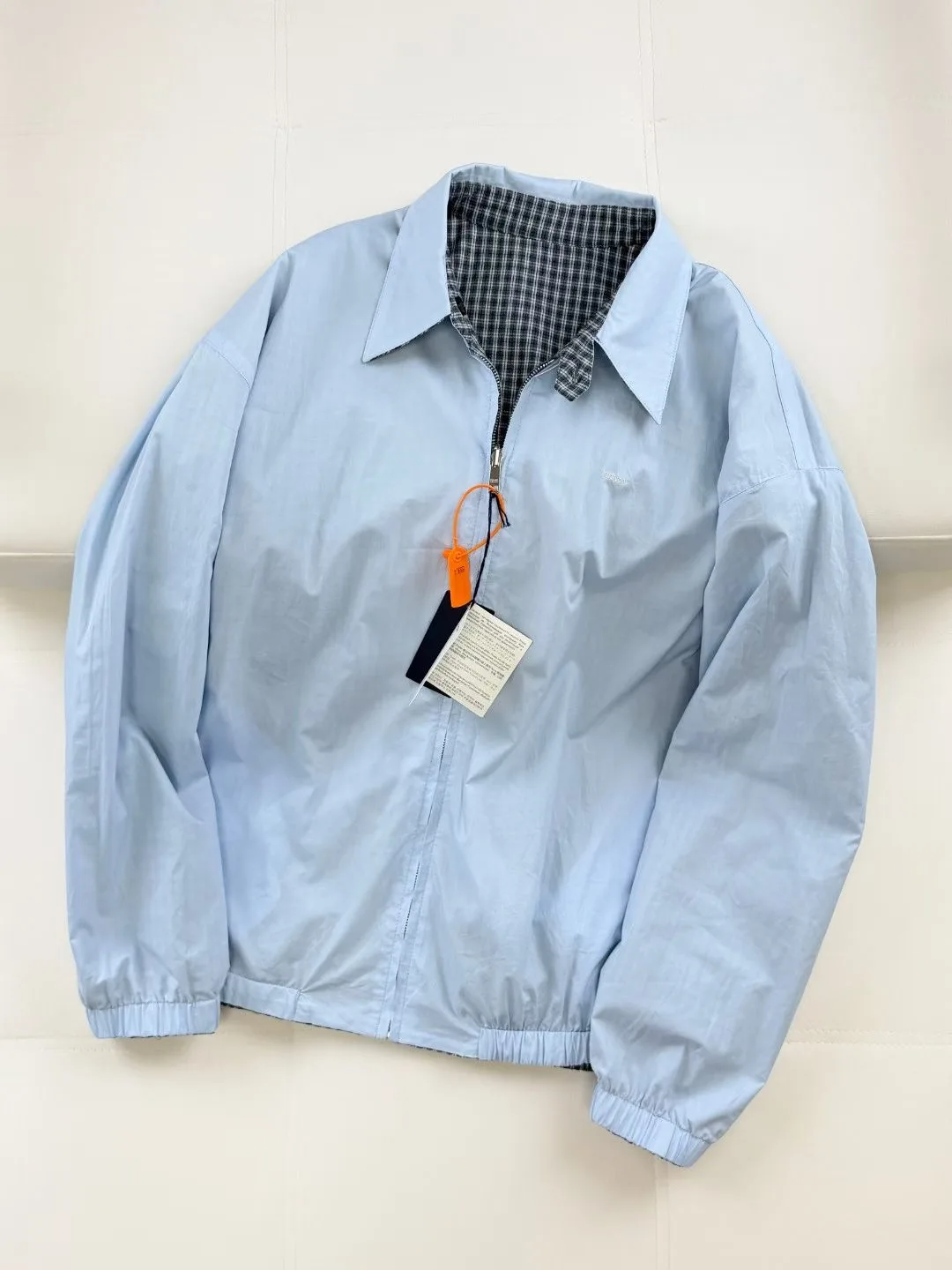 Prada Reversible Light Blue Jacket with Check Pattern — 图 3