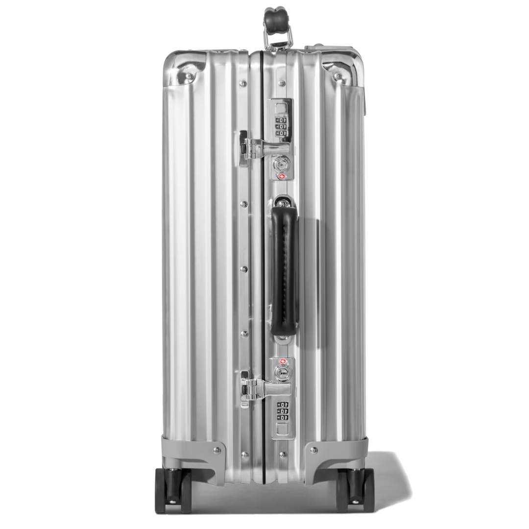 Rimowa Classic Luggage — view 2