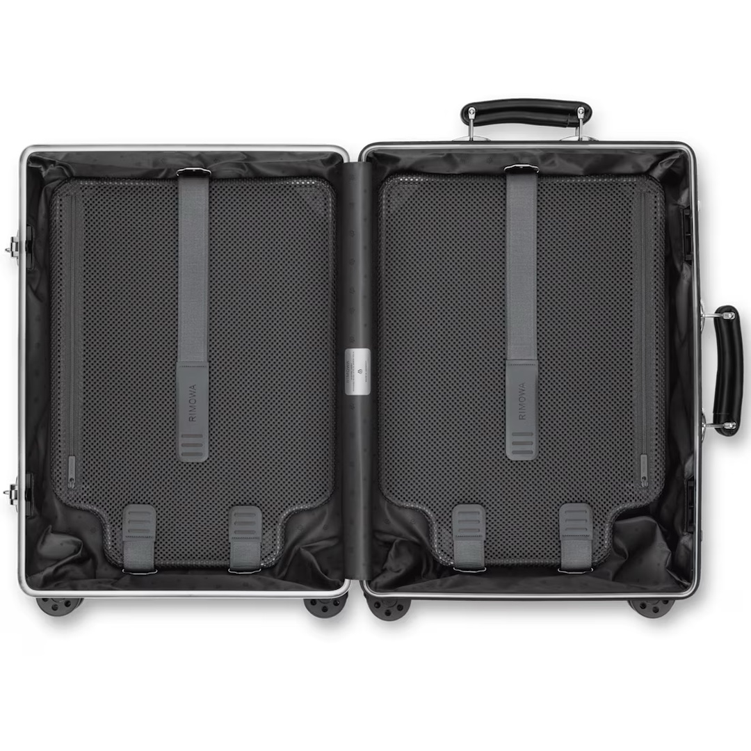 Rimowa Classic Luggage — view 4