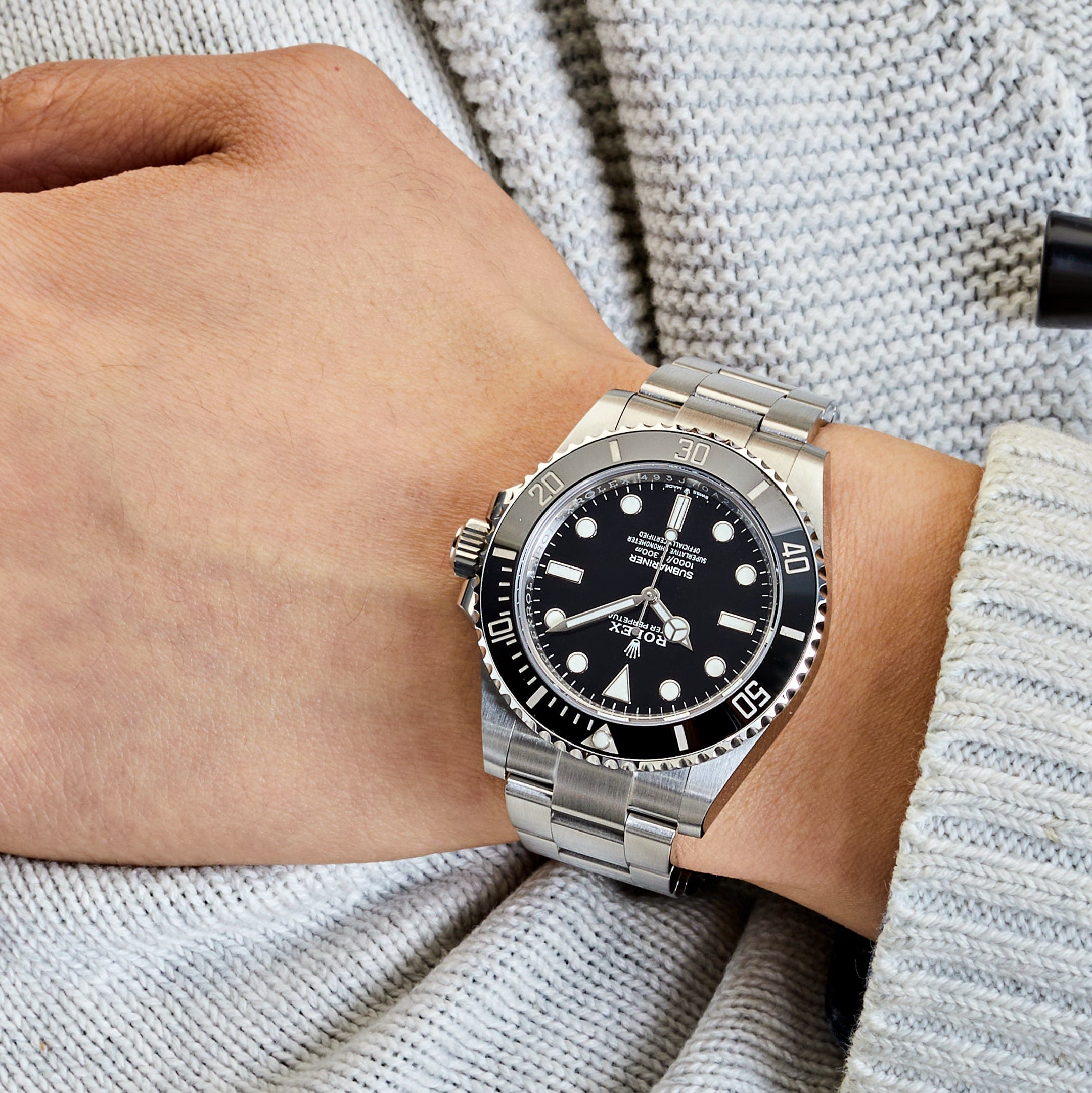 Rolex Submariner 124060, — Black Dial — view 2