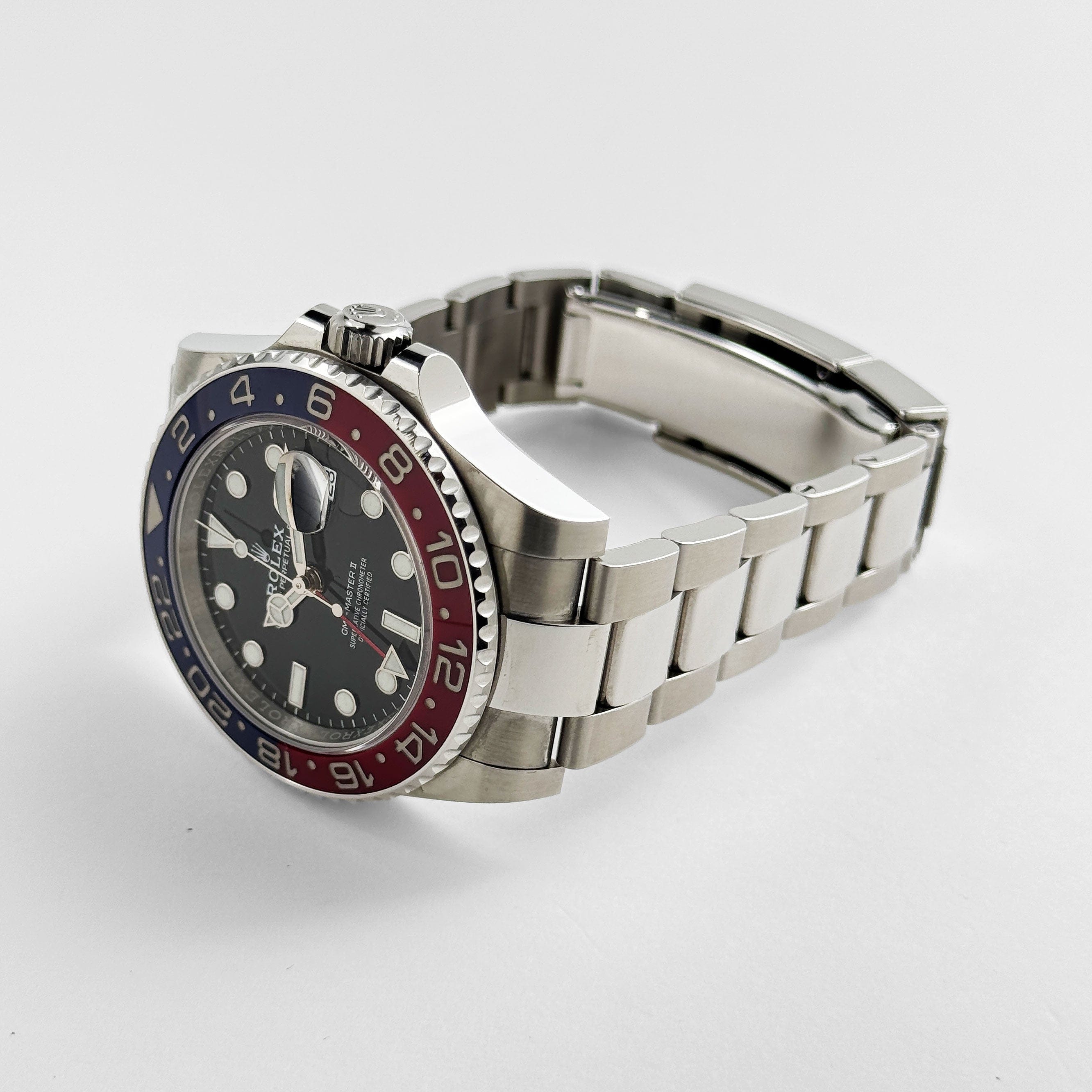 Rolex GMT-Master II 126710BLRO, — Black Dial, (Pepsi) — view 4