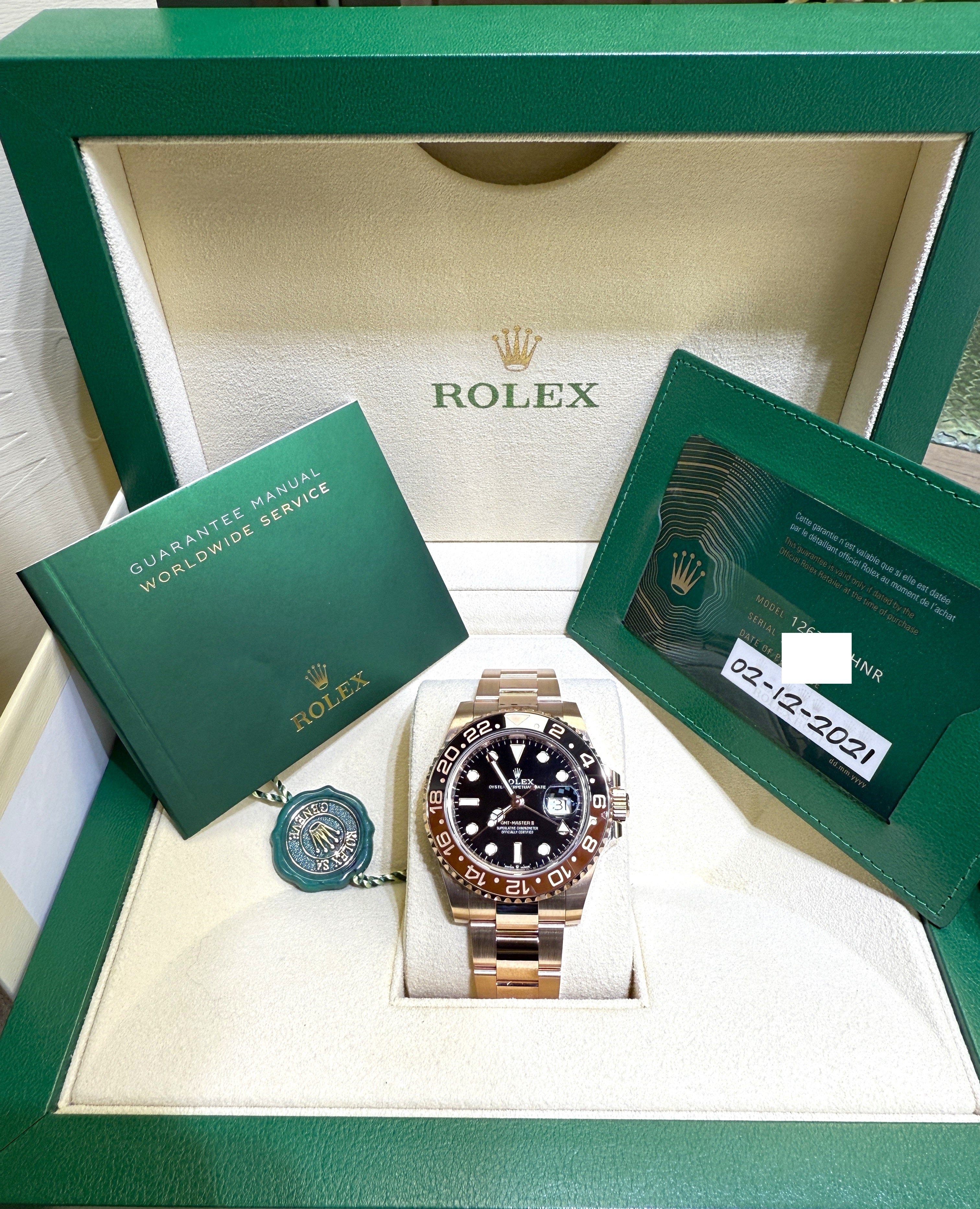 Rolex GMT-Master II 126711CHNR, — Black Dial, Oystersteel and Everose Gold, (Root Beer) — view 2