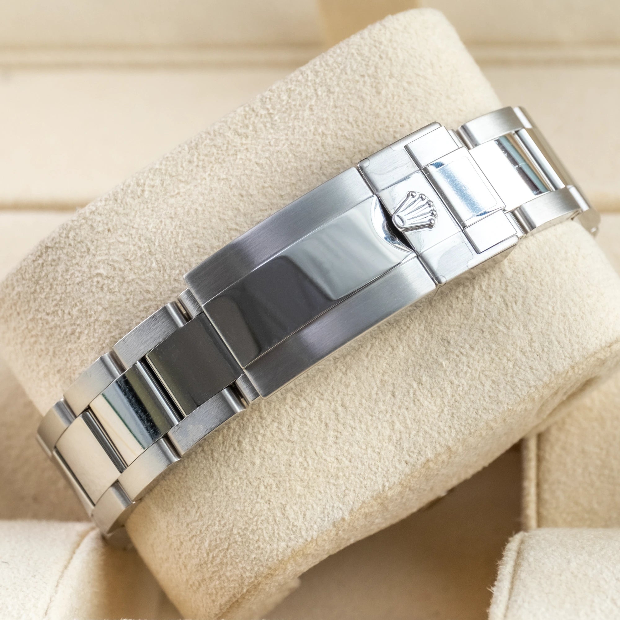 Rolex Daytona 126506, — Ice Blue Dial, Platinum — view 5