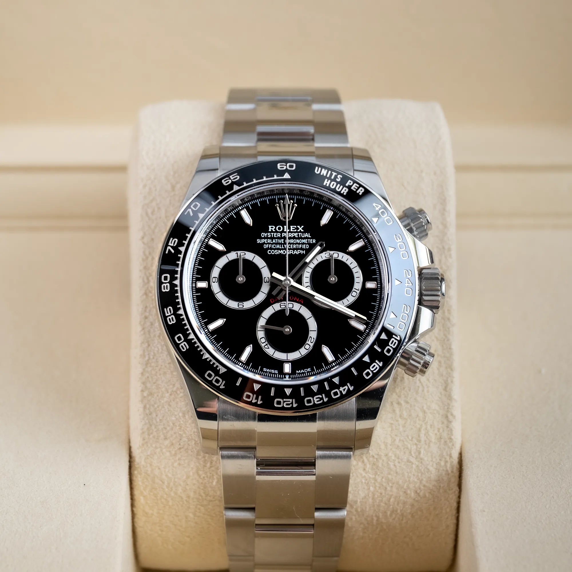 Rolex Daytona 126500LN, — Black Dial, (Reverse Panda) — view 5