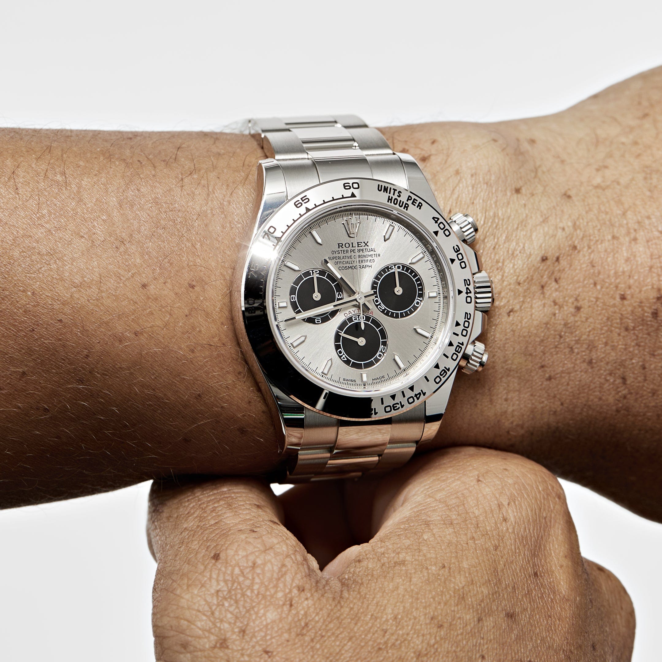 Rolex Daytona 126503, — Black Dial, Oystersteel and Yellow Gold — view 2