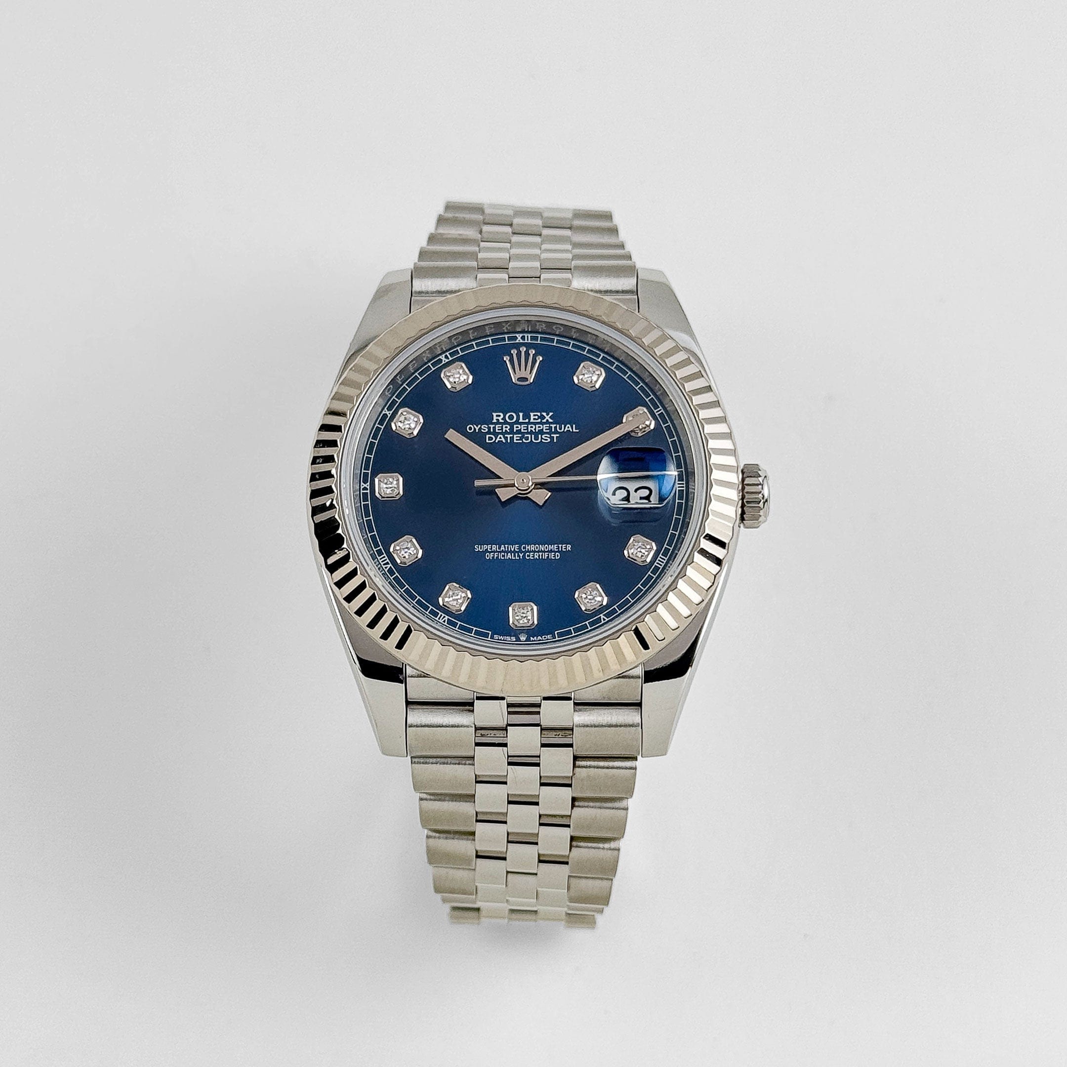 Rolex Datejust 126334, — Blue Dial, Jubilee, Oystersteel and White Gold — view 3
