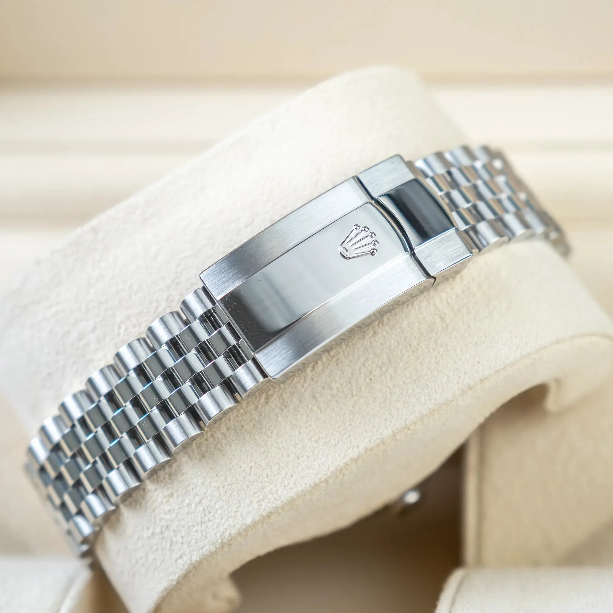 Rolex Datejust 41mm White Gold & Oystersteel Black Diamond Dial Fluted Bezel Jubilee Bracelet 126334 — view 2