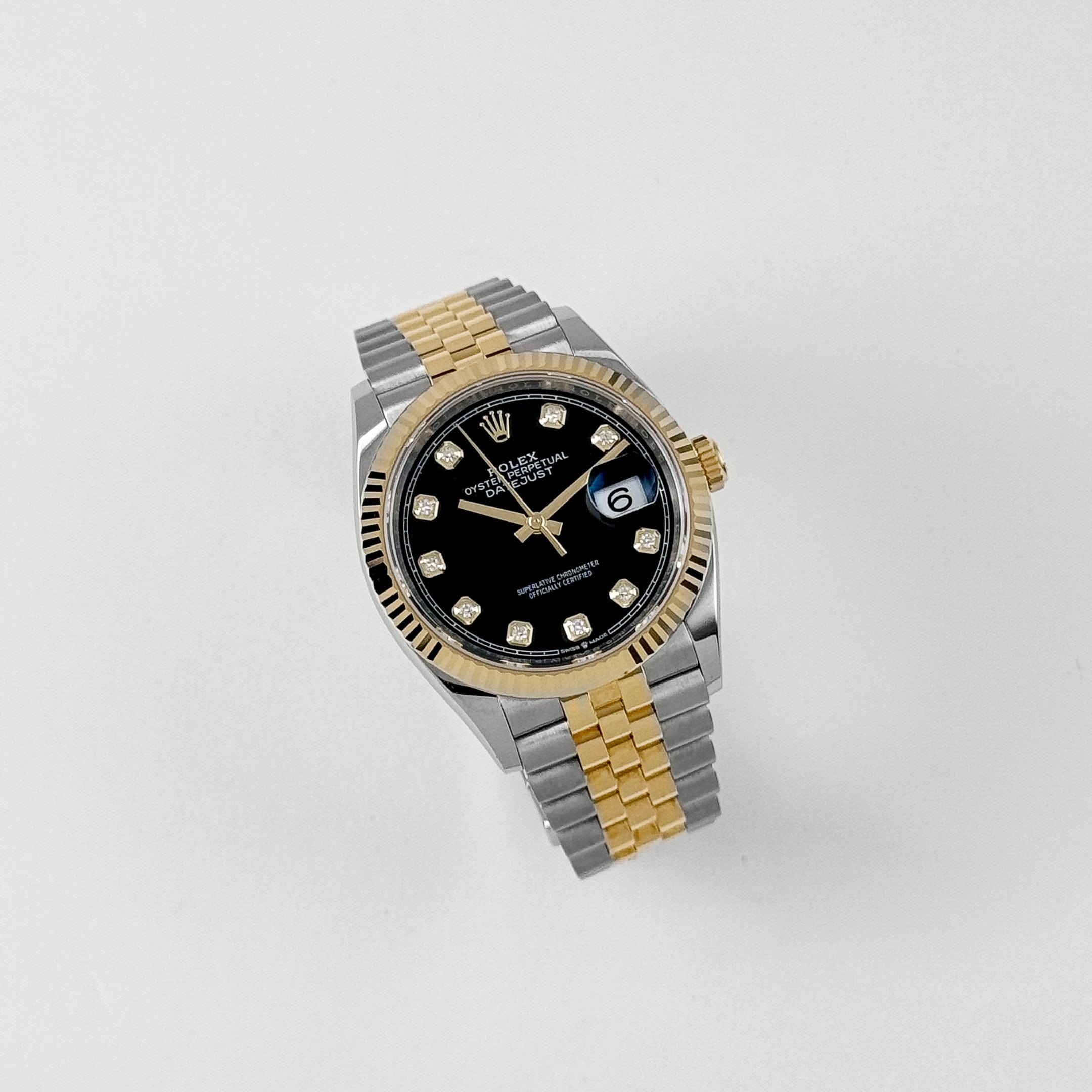 Rolex Datejust 126233, — Black Dial, Jubilee, Oystersteel and Yellow Gold — view 4