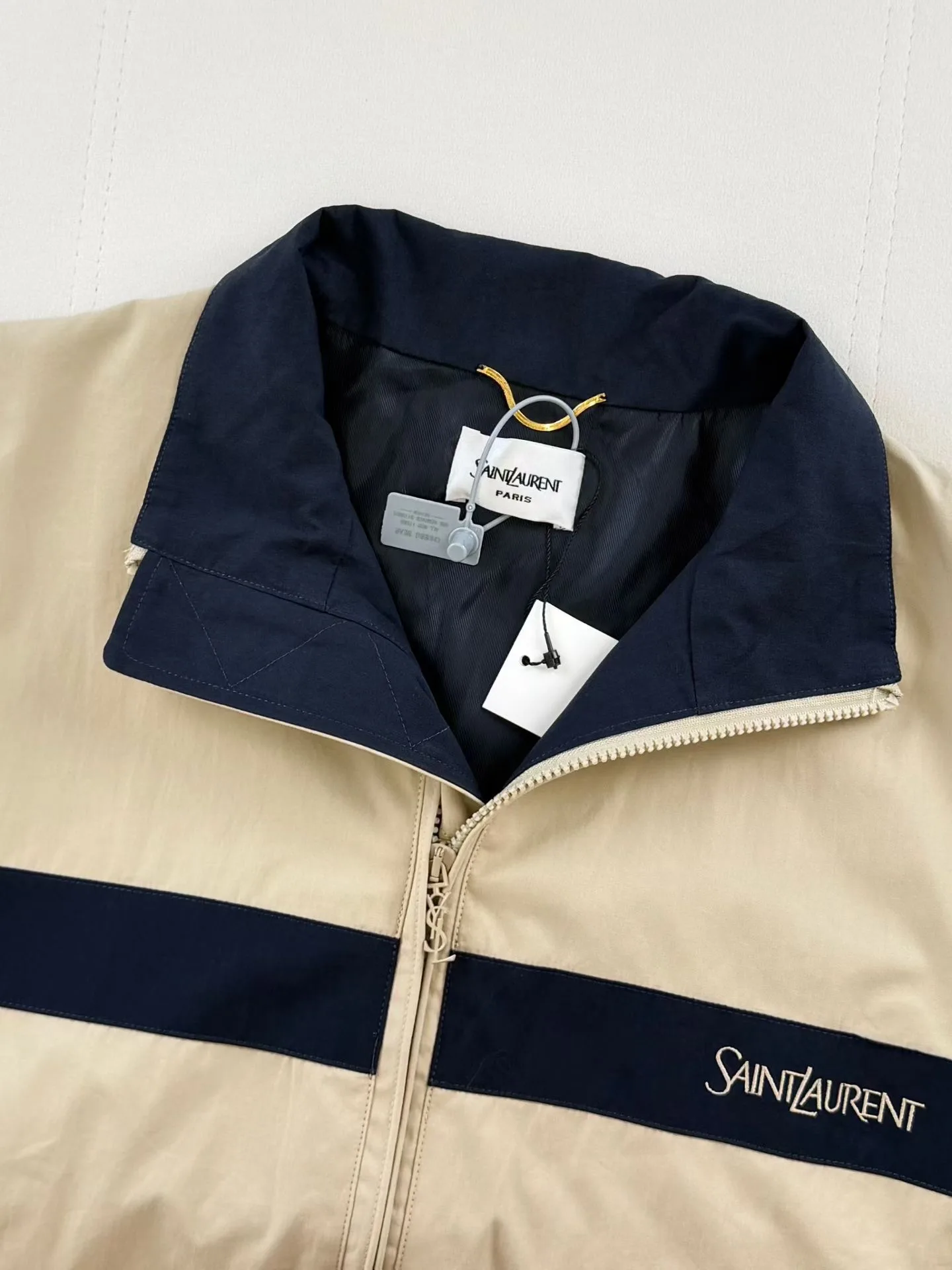 Saint Laurent Jacket in Cotton (Mastic) — ビュー 3