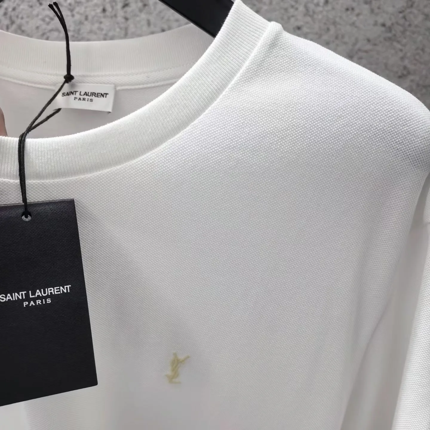 Saint Laurent T Shirt Embroidered Yellow Logo (White) — ビュー 5