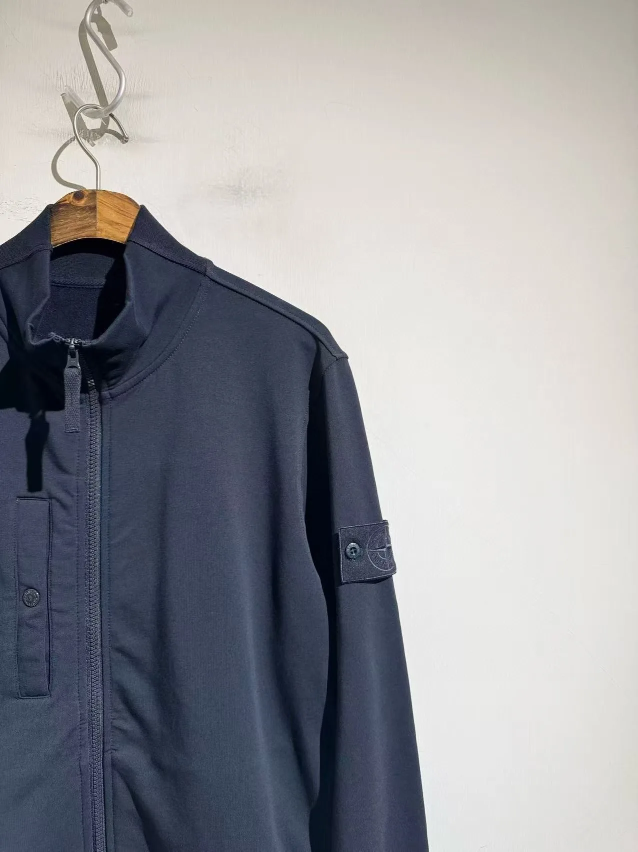 SI Ghost Compass Logo Patch Zip-Up Cardigan (Navy) — 보기 2