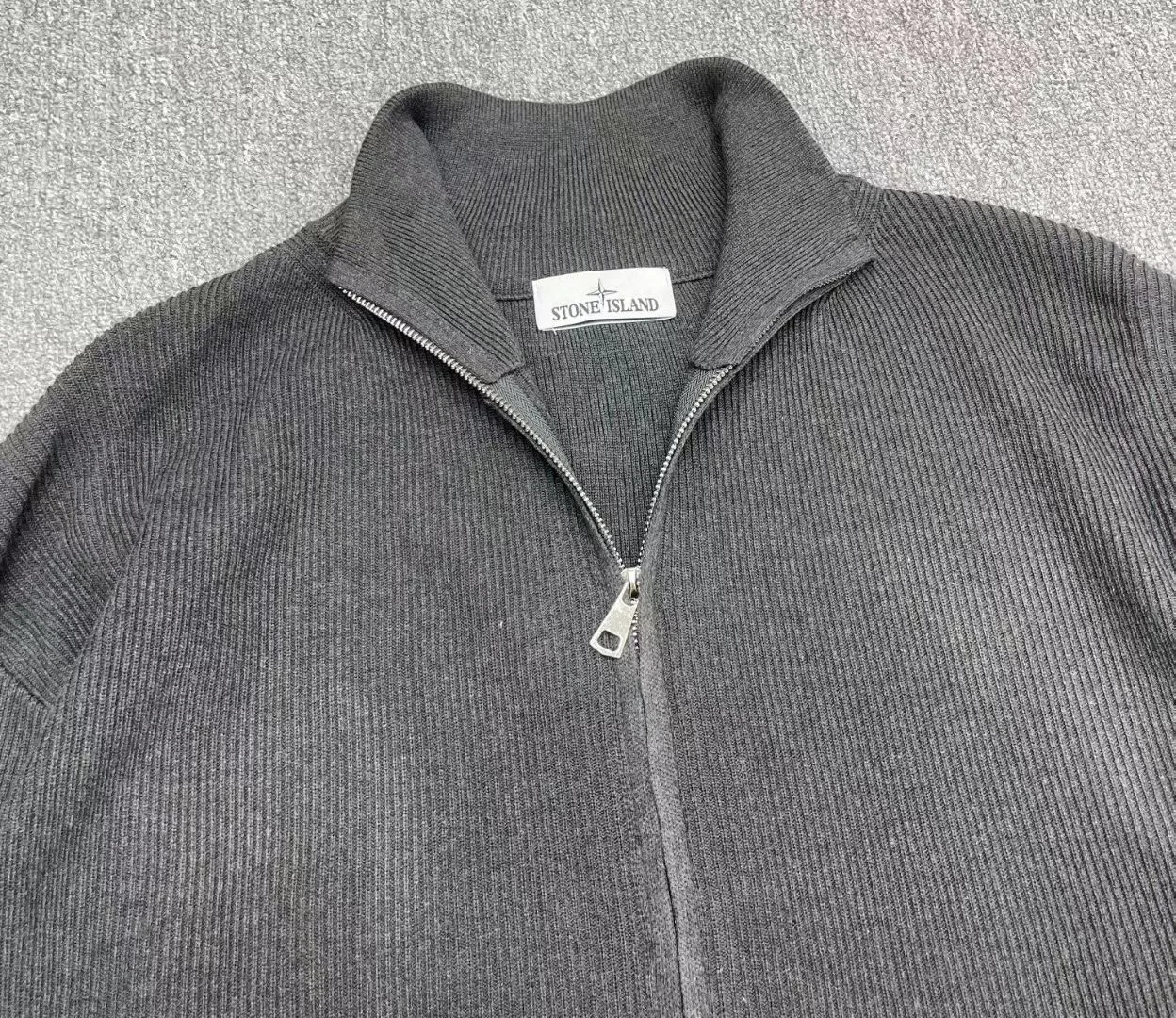 Stone Island Plated Rib Cotton Bouclé Jumper (Charcoal) — view 9