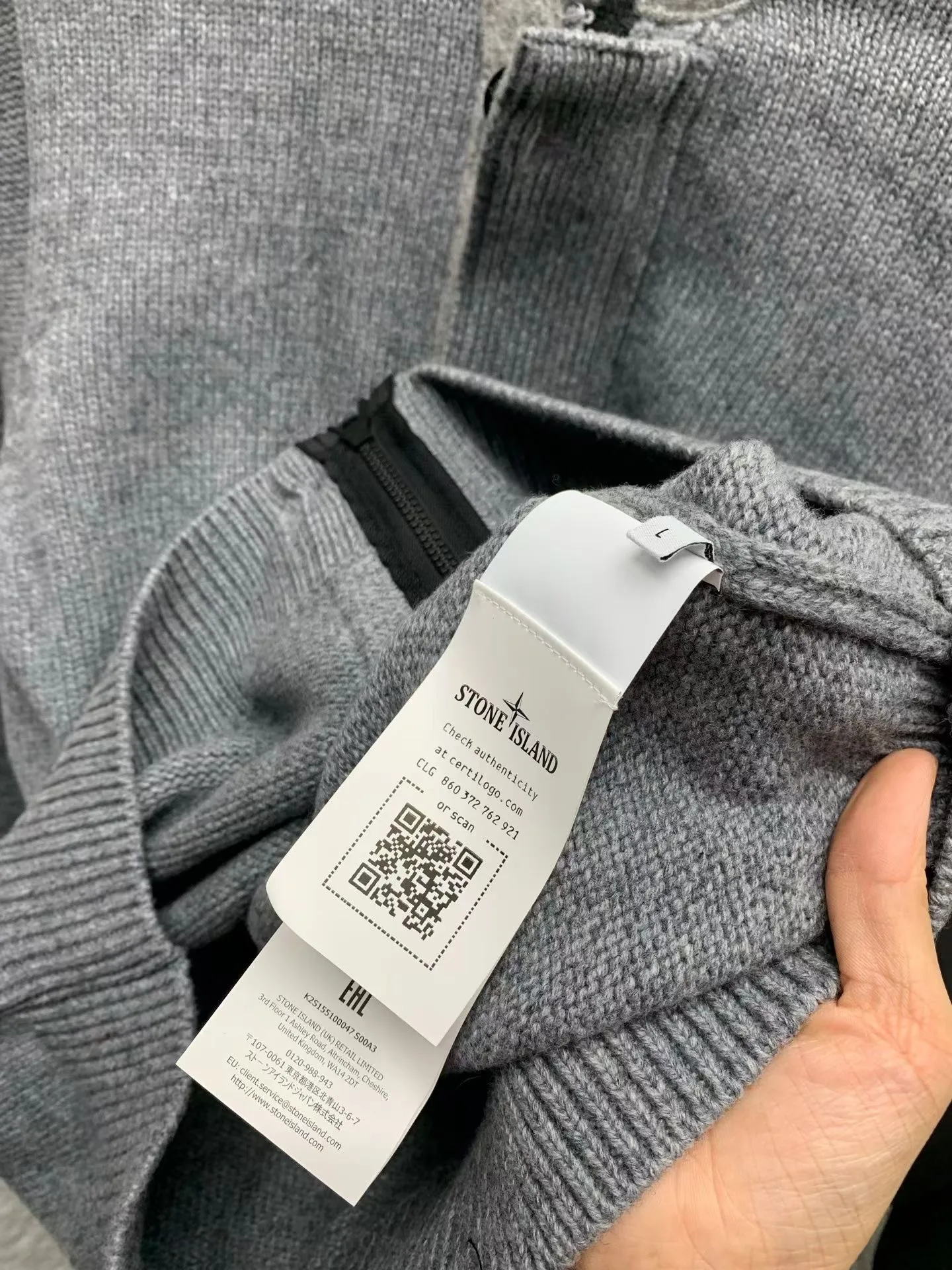 SI Regular-Fit Zip-Up Jumper with Button Placket (Grey) — ビュー 7