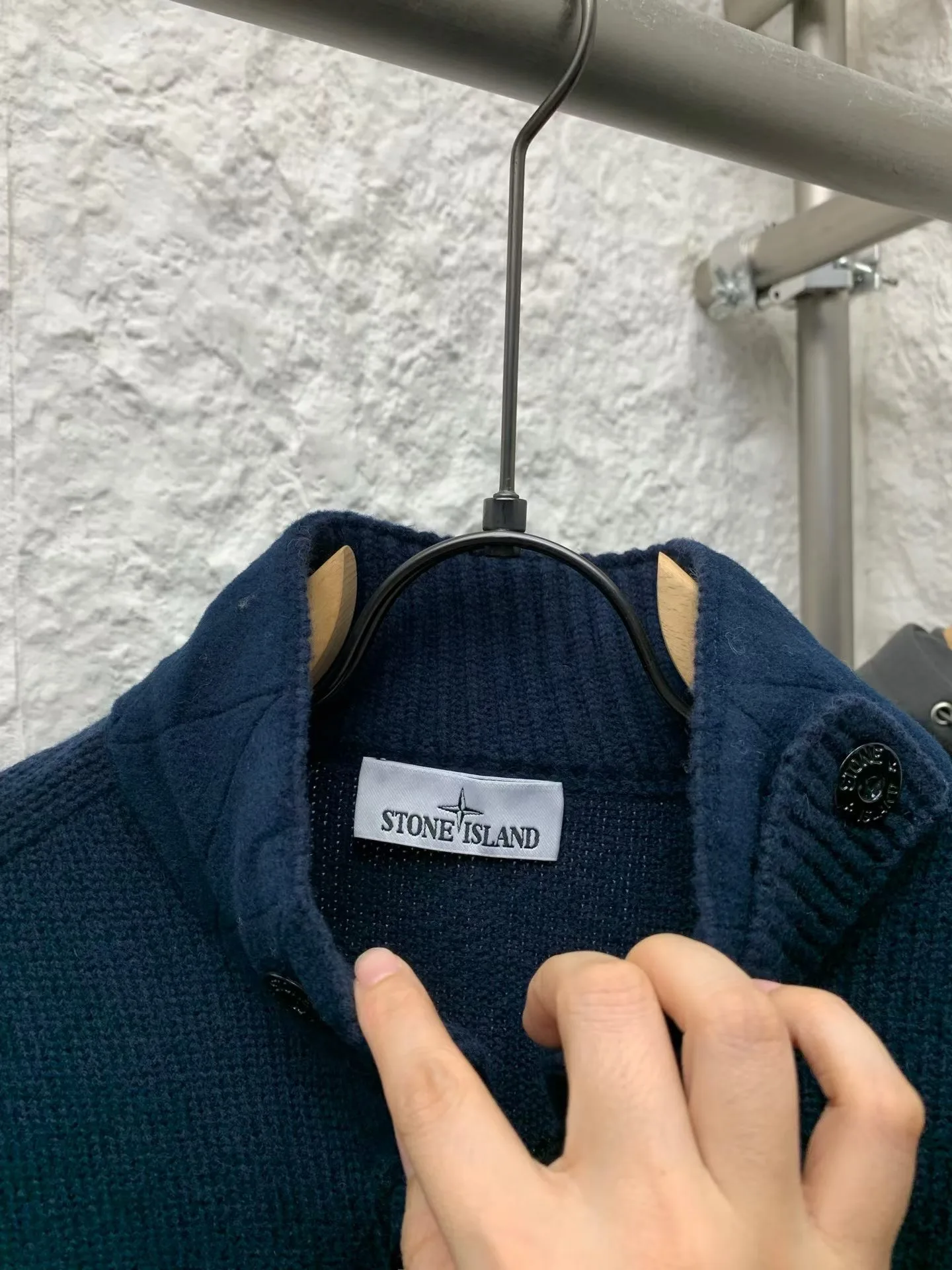 SI Regular-Fit Zip-Up Jumper with Button Placket (Navy) — ビュー 2