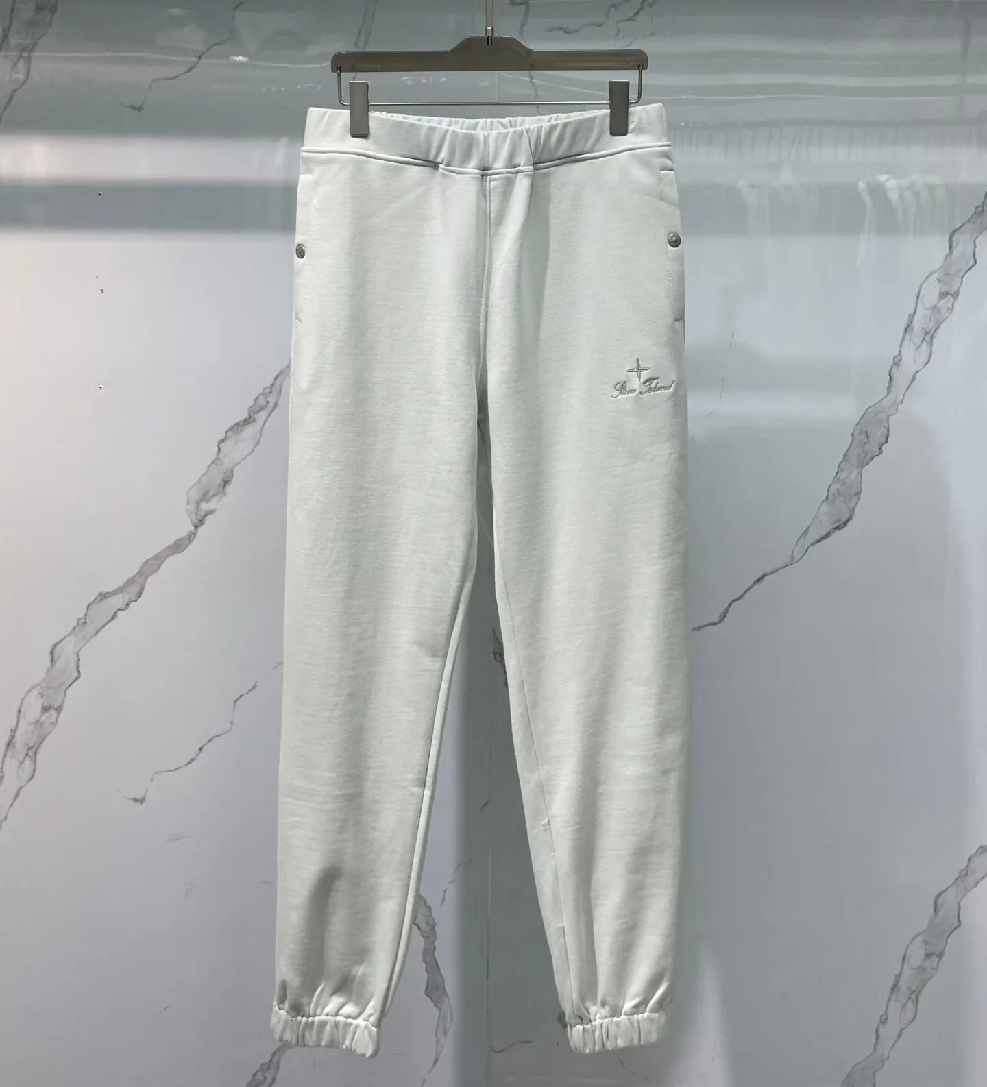 Stone Island Sweatpants (White) — ビュー 3