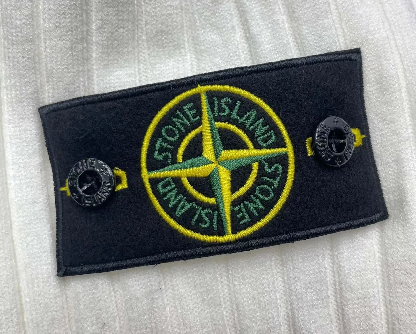 Stone Island Wool Turtleneck (White) — ビュー 10