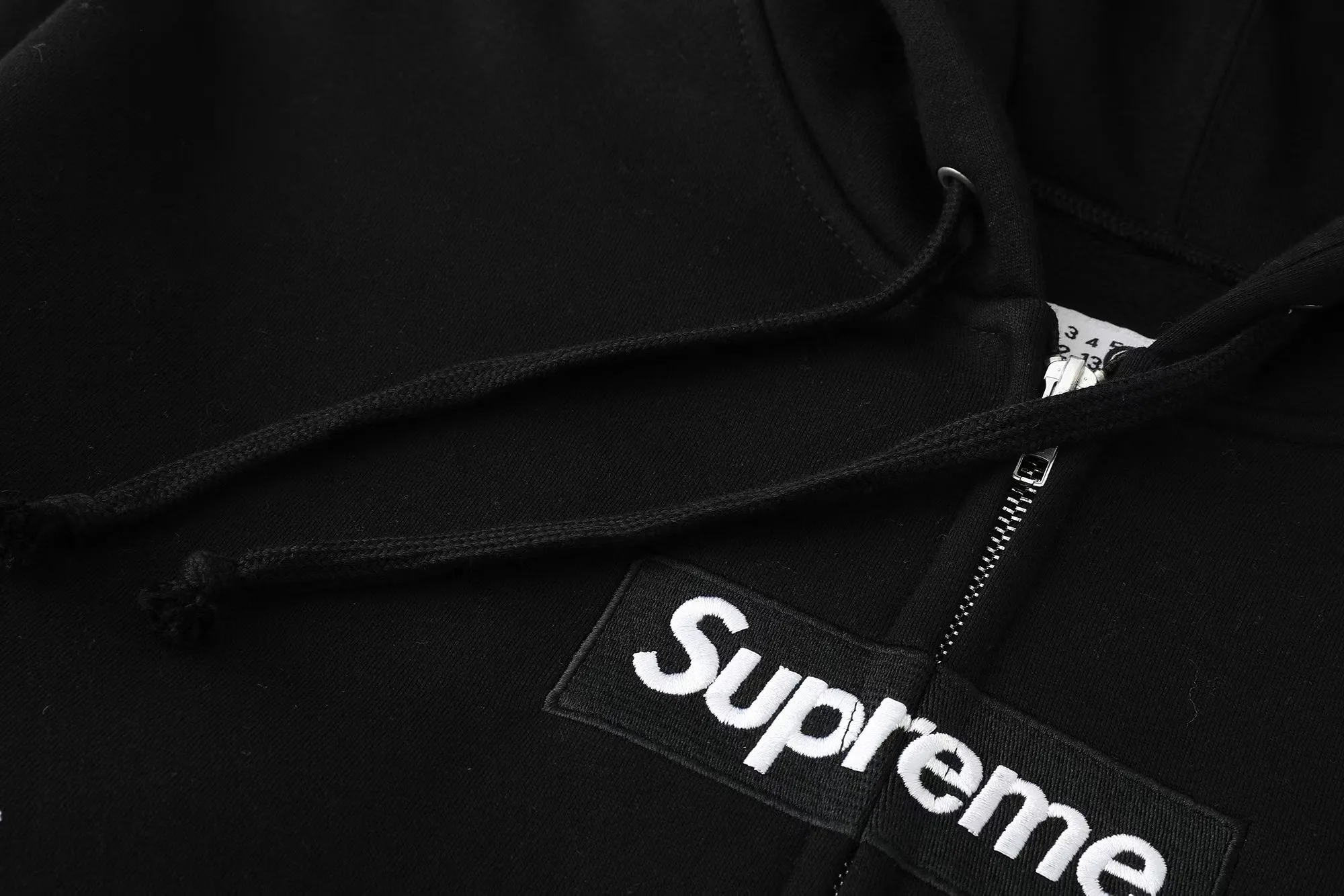 Supreme x MM6 Maison Margiela Zip Up Hoodie (Black) — ビュー 6