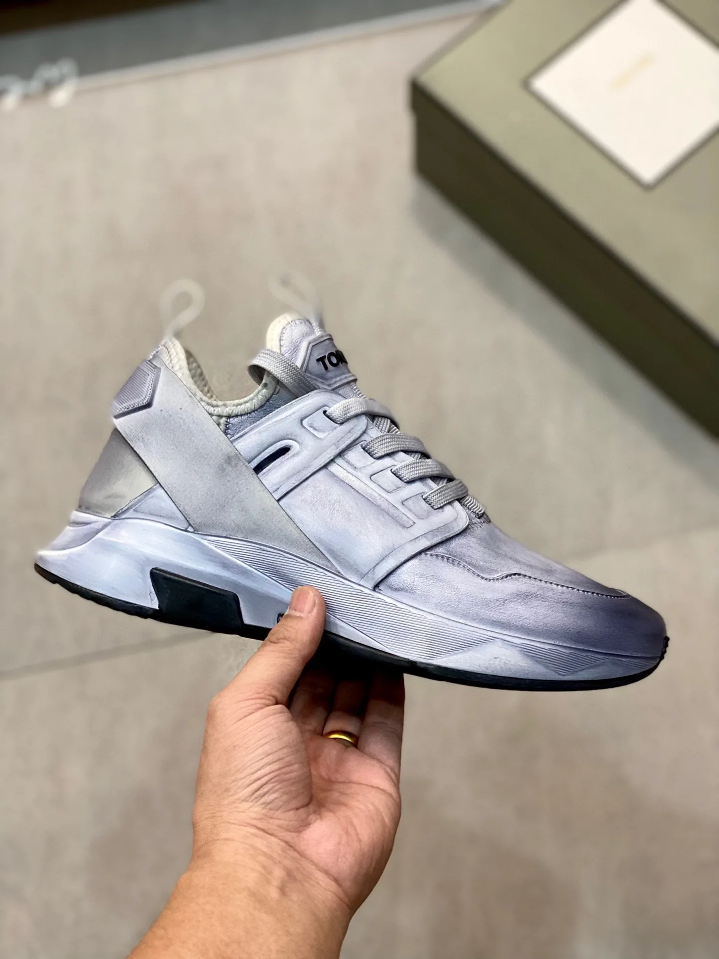 Tom Ford Jago Sneakers (Grey) — ビュー 5