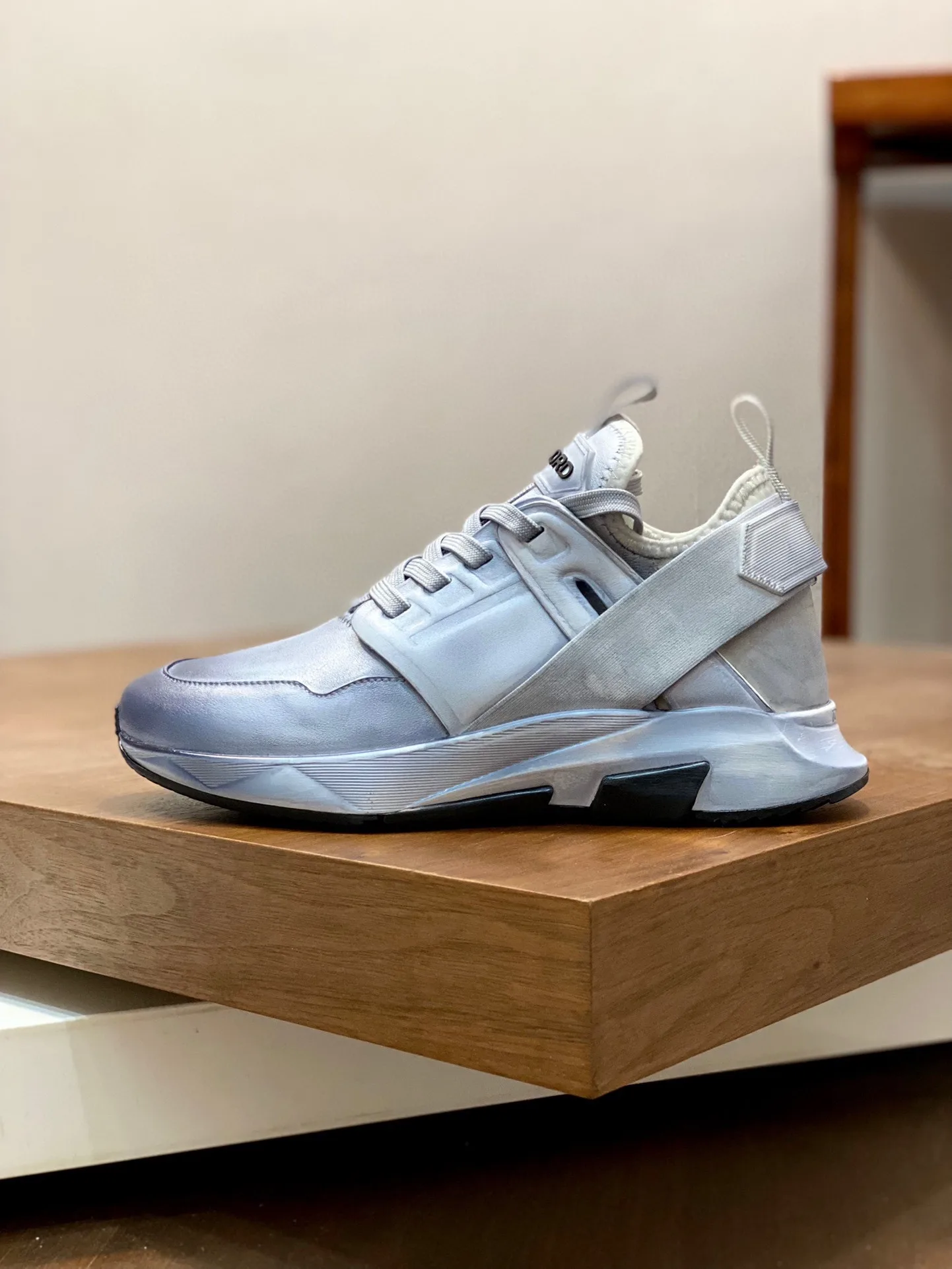 Tom Ford Jago Sneakers (Grey) — ビュー 6