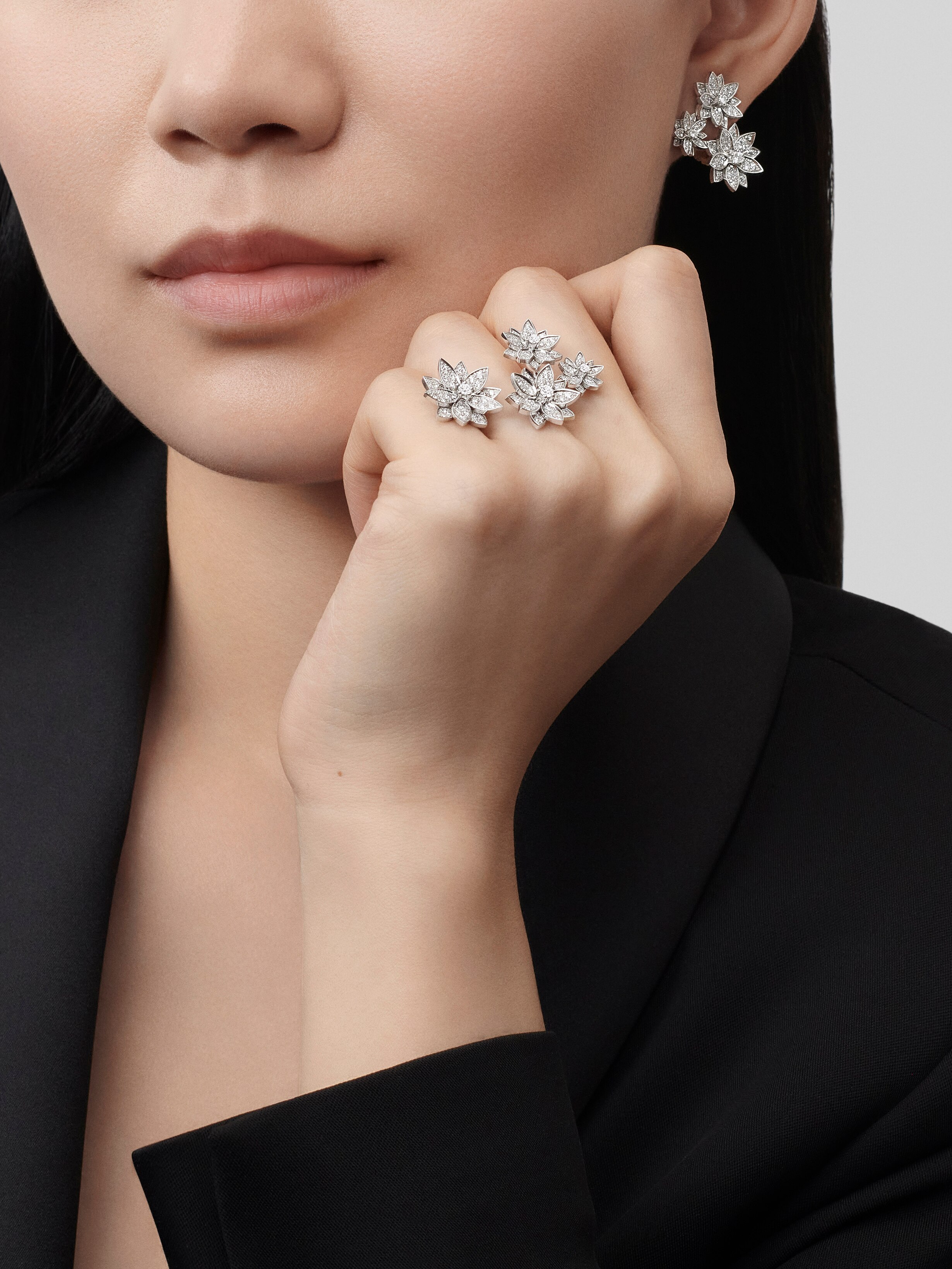 VCA Lotus Diamond, 3 flowers, VCARP7TH00 — view 2